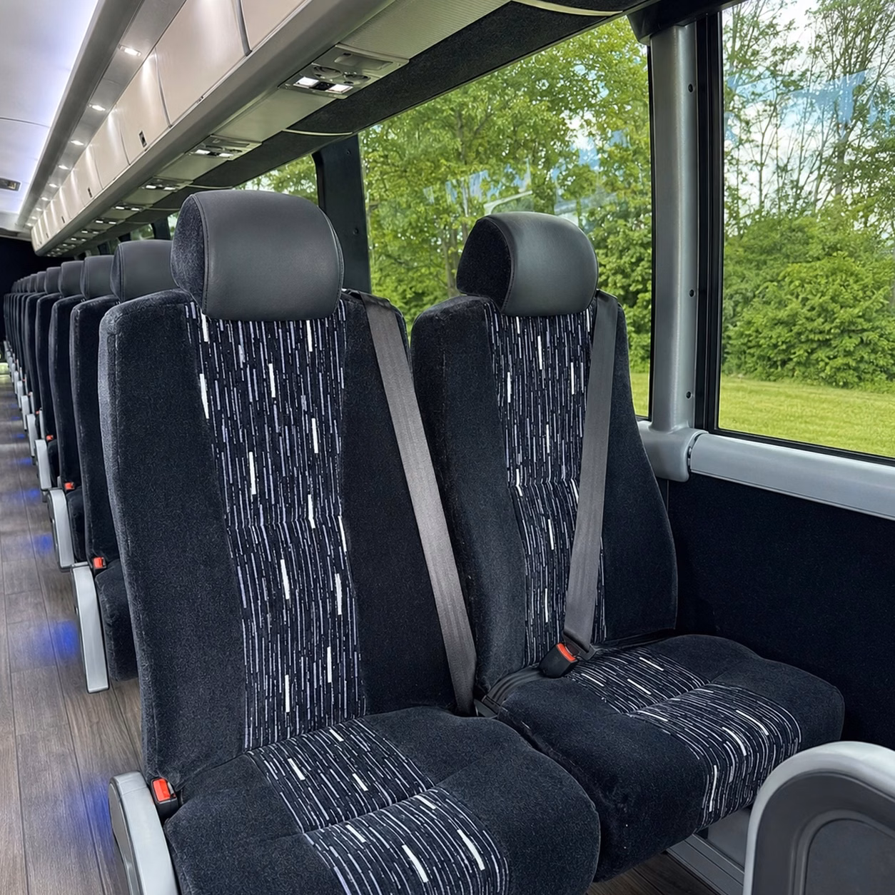 event transportation bus rentals in glendale