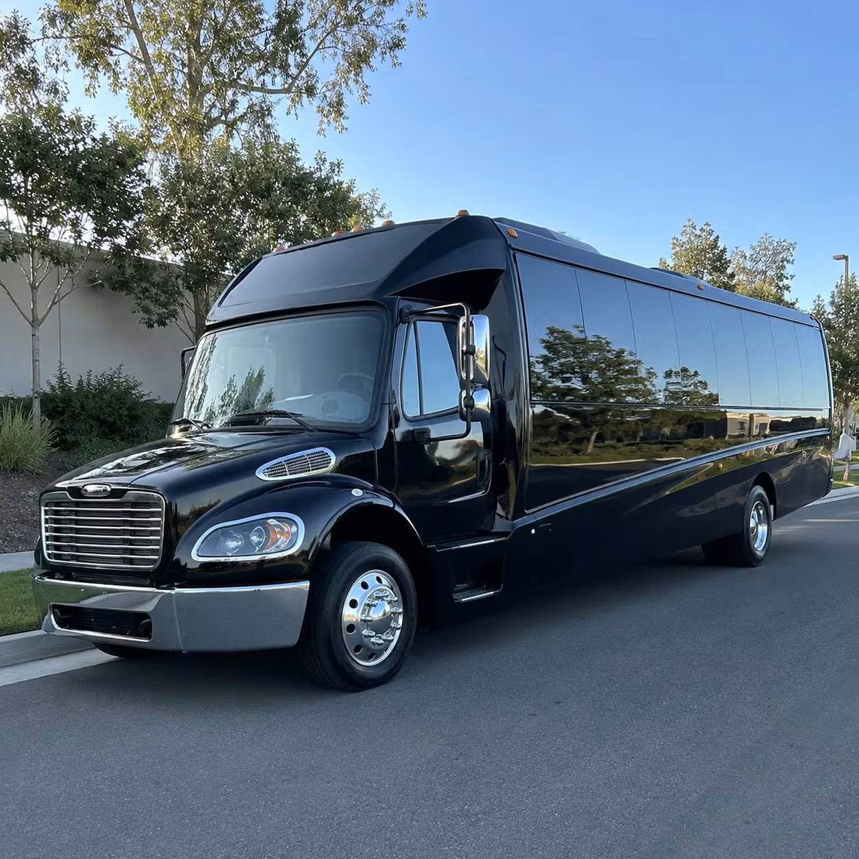 glendale sports team bus rentals